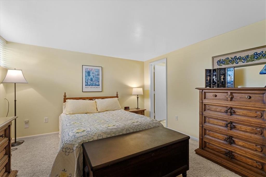 2808 Fernwald Road Pittsburgh, PA 15217 - Photo 21 of 30 Third Bedroom