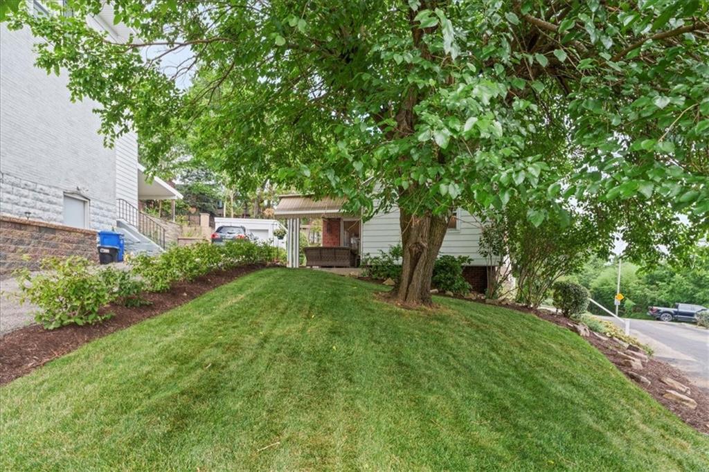2808 Fernwald Road Pittsburgh, PA 15217 - Photo 27 of 30 Gallery Image 27