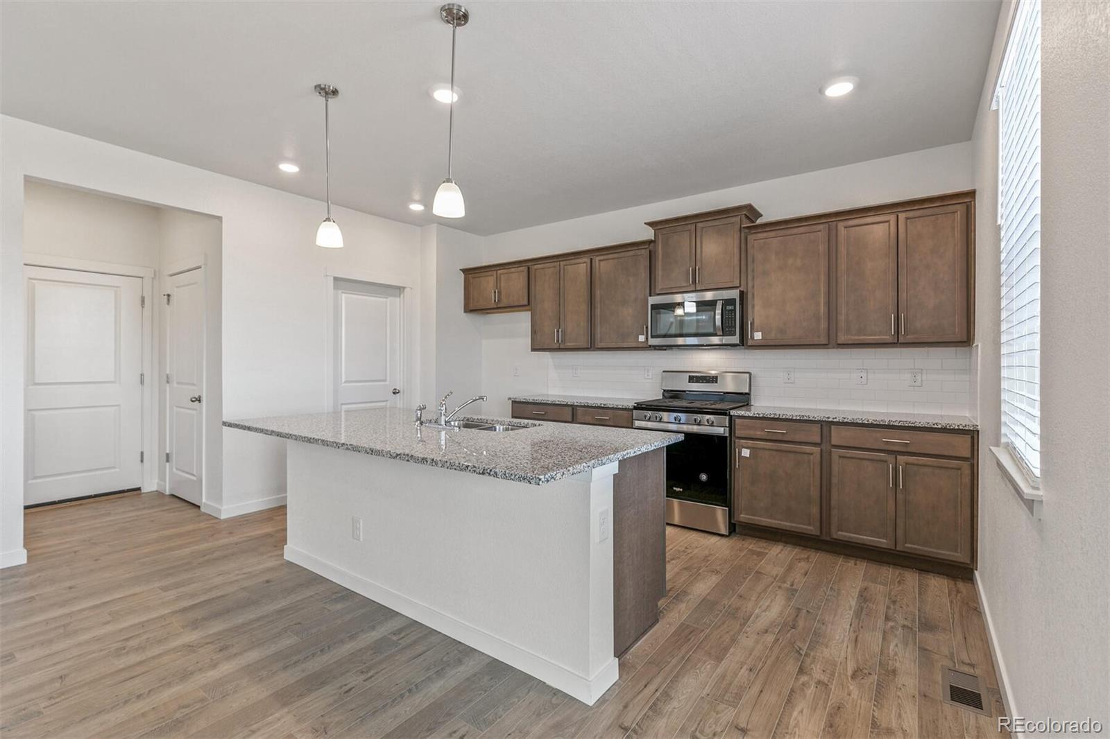 129 North Waterloo Street Aurora, CO 80018 - Photo 11 of 25