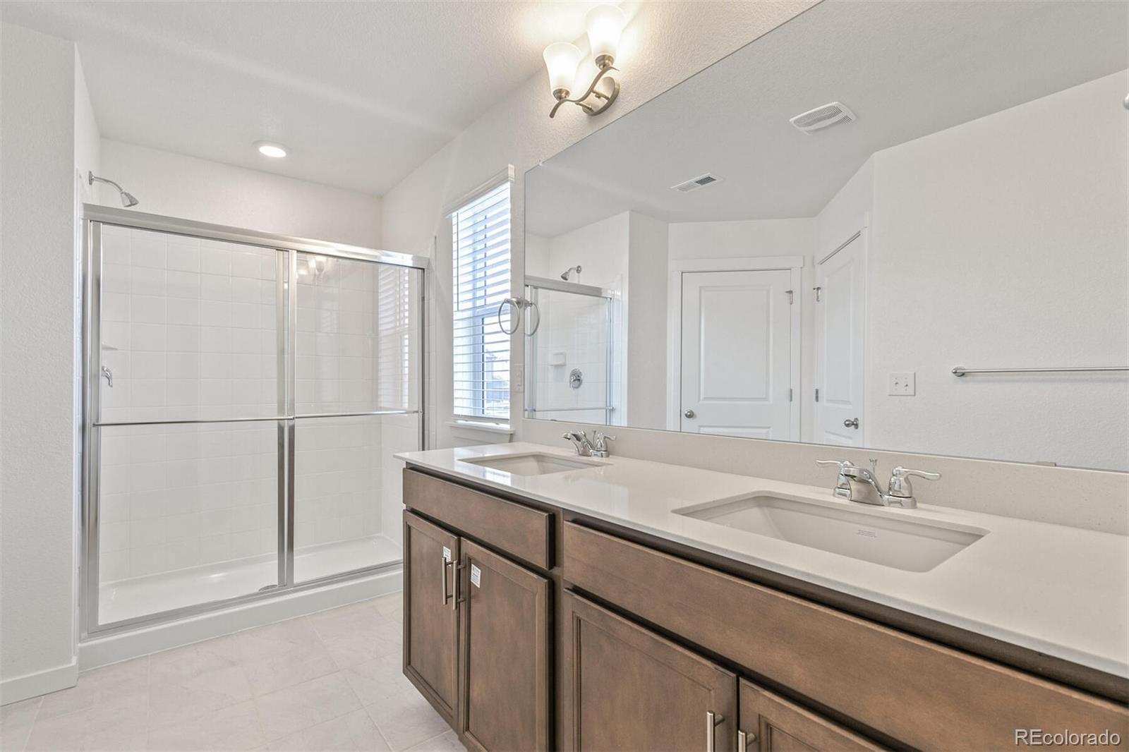 129 North Waterloo Street Aurora, CO 80018 - Photo 19 of 25