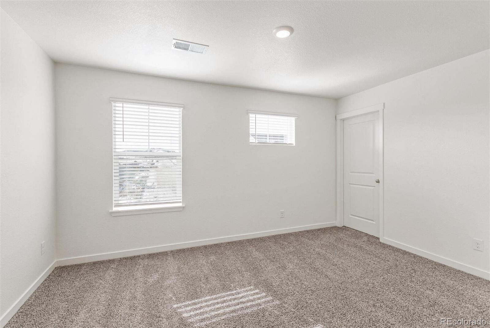 129 North Waterloo Street Aurora, CO 80018 - Photo 21 of 25