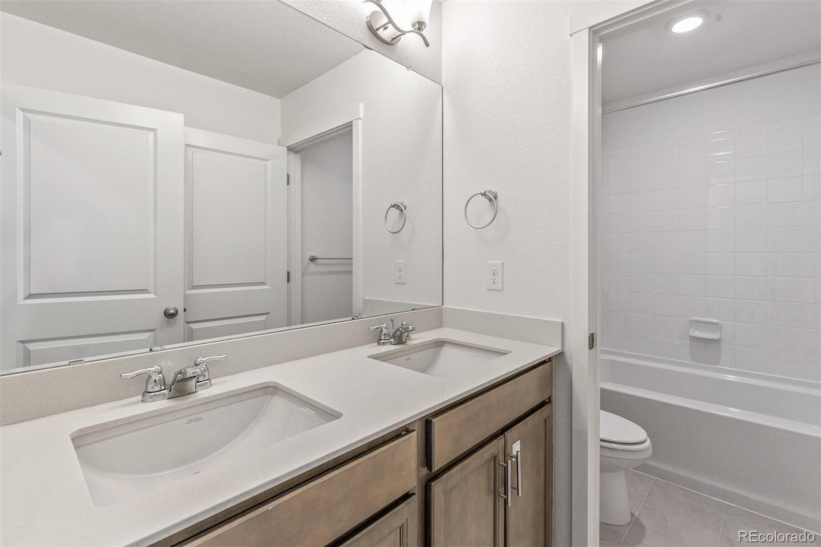 129 North Waterloo Street Aurora, CO 80018 - Photo 23 of 25