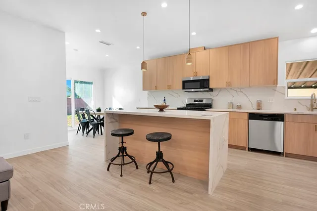 $1,180,000 | 14868 Envoy Street, Sylmar, CA 91342