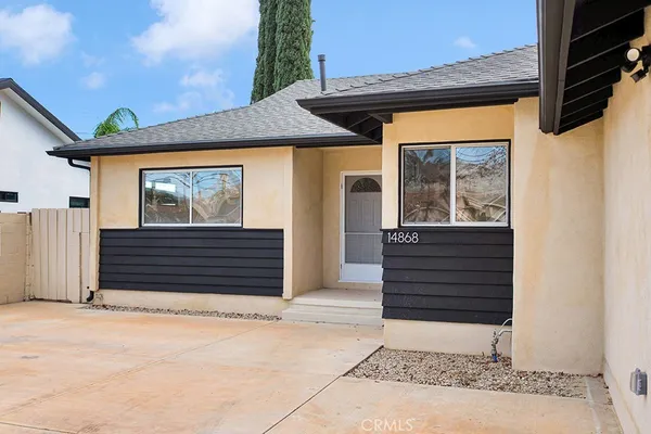 $1,149,000 | 14868 1486 1/2 Envoy, Sylmar, CA 91342