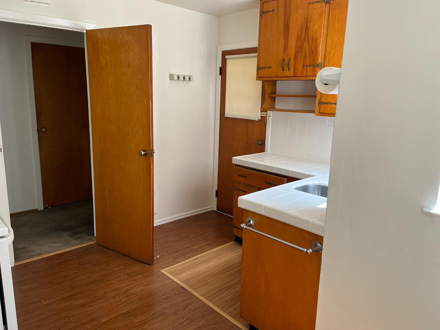 2028-2030 Taraval Street San Francisco, CA 94116 - Photo 4 of 18 a utility room with dryer and washer