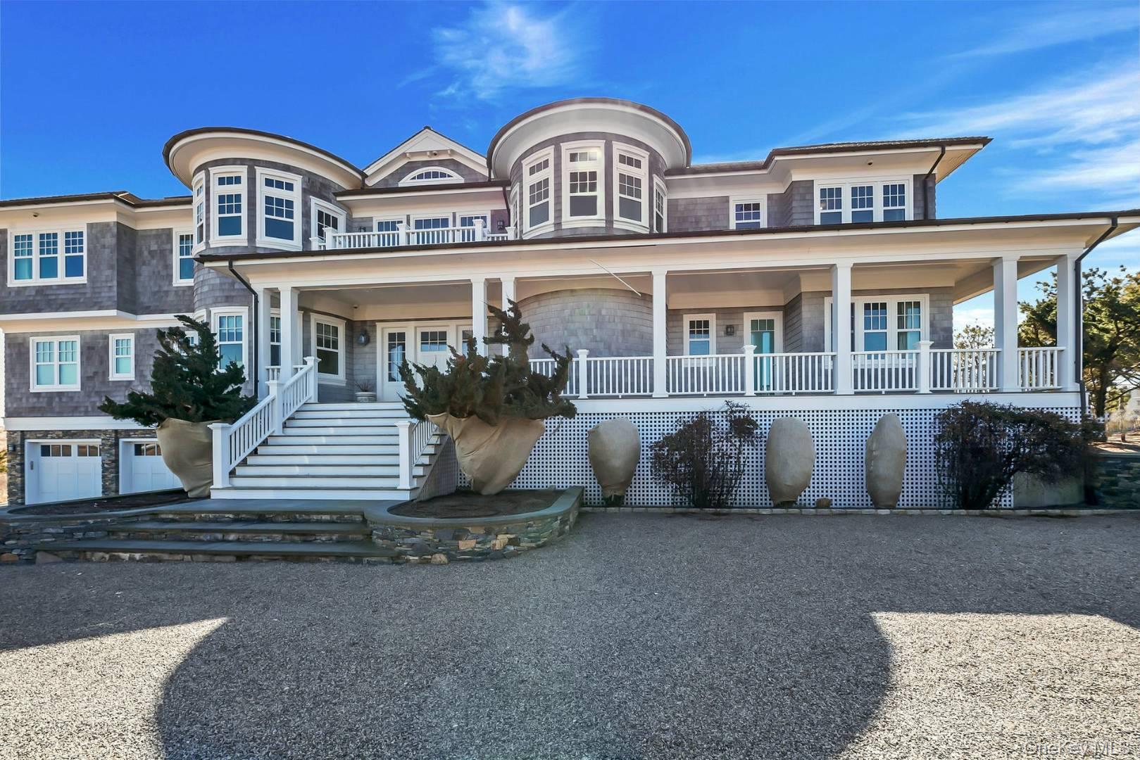 front view of house with a yard