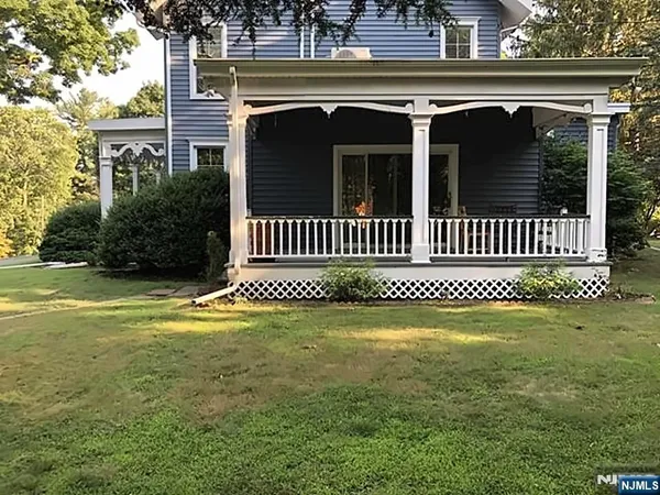 $2,200 | 437 Andre Hill, Northvale, NJ 07647