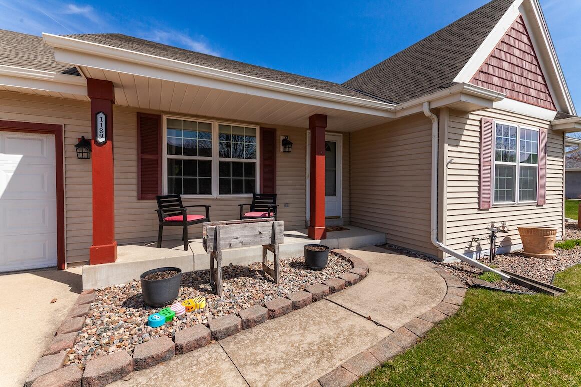 1189 Mockingbird Drive Oconomowoc, WI 53066 - Photo 2 of 31 Front Porch Area