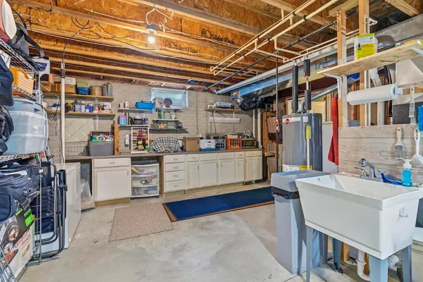 $559,900 | 1189 Mockingbird Drive, Oconomowoc, WI 53066