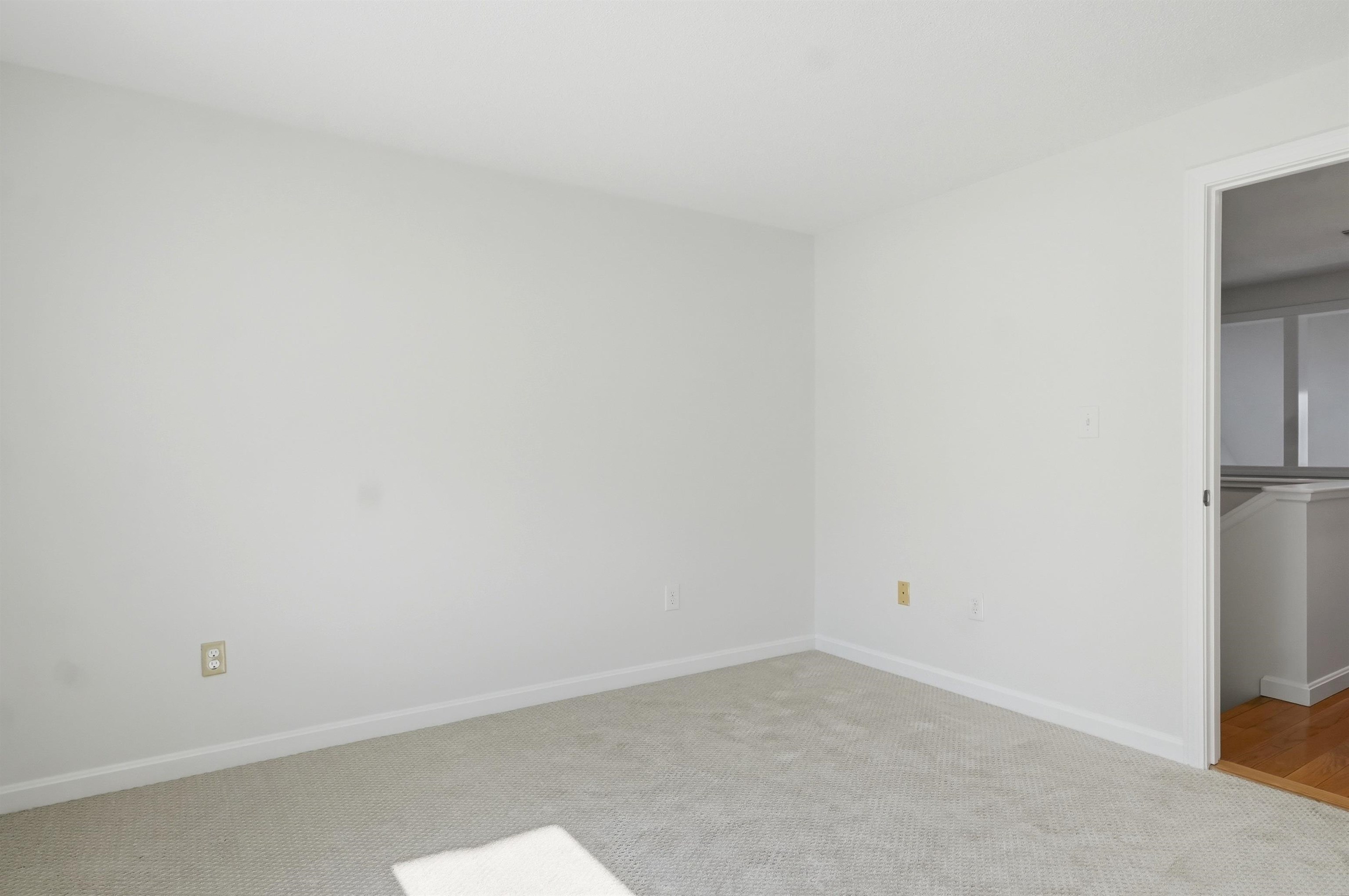45 Stacey Circle Windham, NH 03087 - Photo 29 of 58