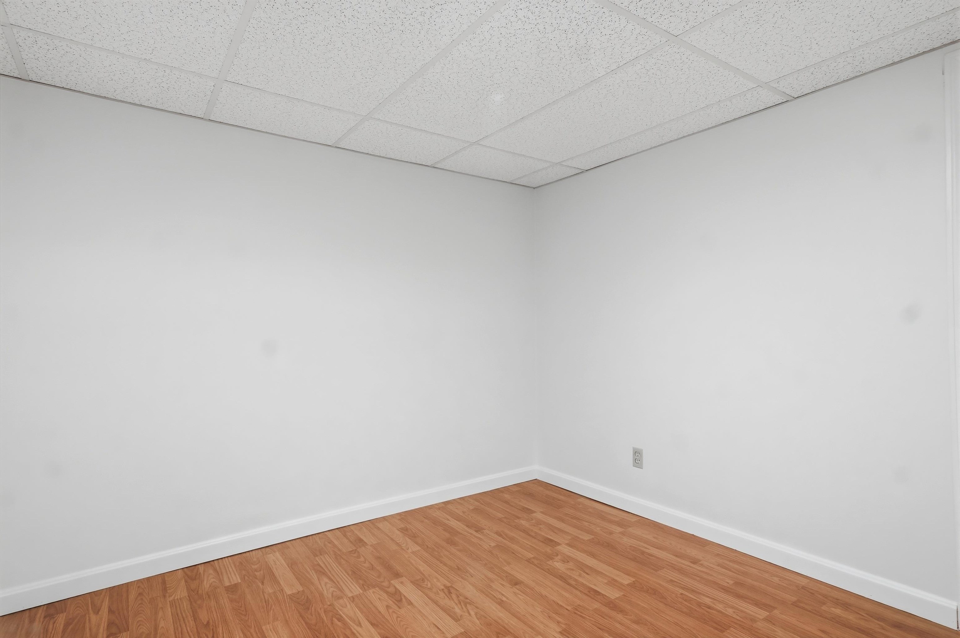 45 Stacey Circle Windham, NH 03087 - Photo 48 of 60