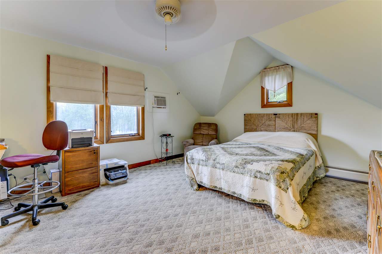 473 Jefferson Road Whitefield, NH 03598 - Photo 19 of 40