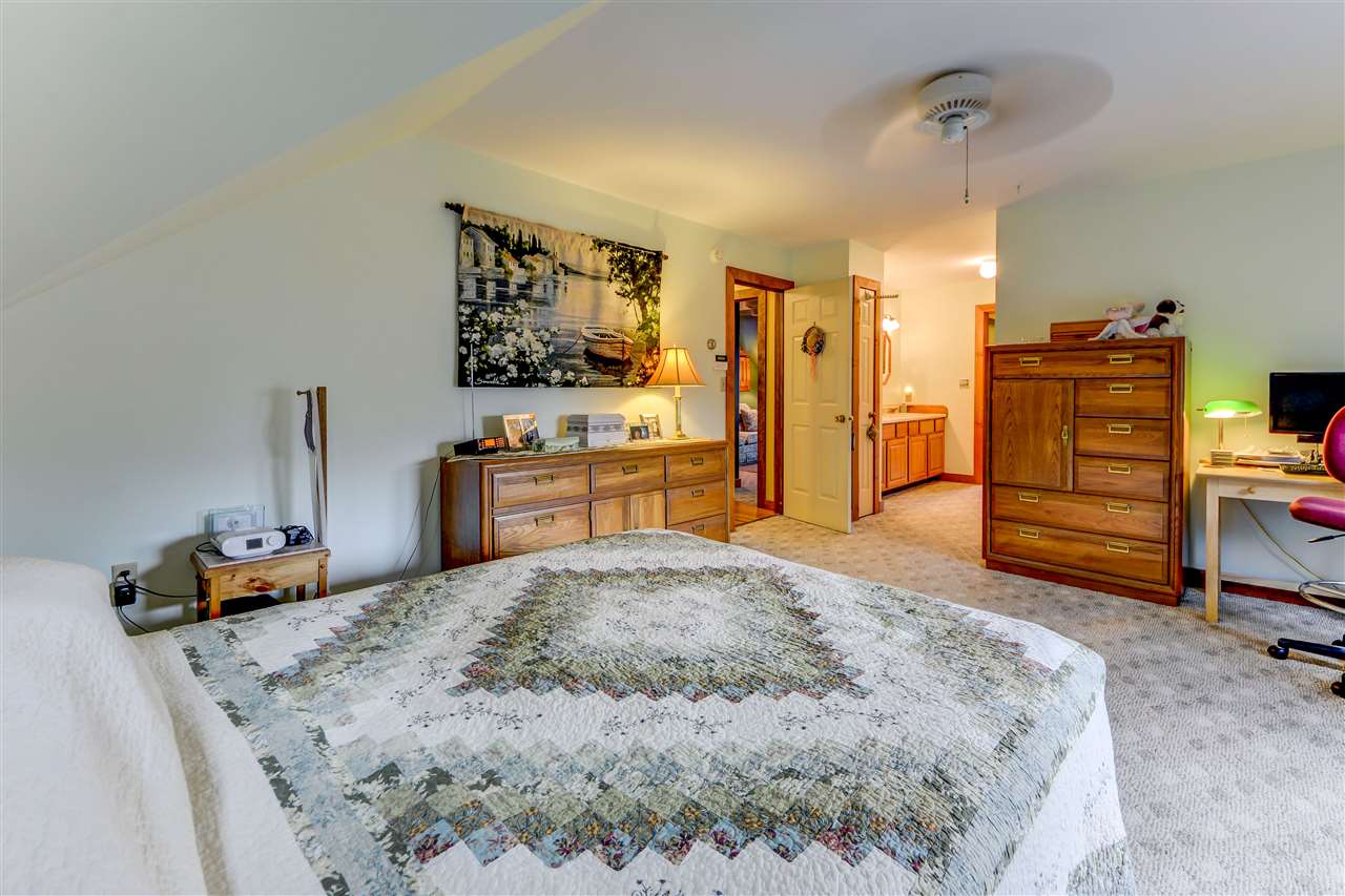 473 Jefferson Road Whitefield, NH 03598 - Photo 20 of 40
