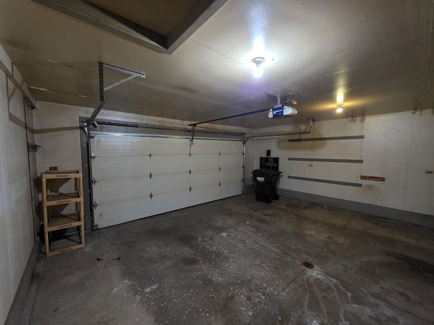 1546 Wheeler Street Woodstock, IL 60098 - Photo 31 of 32 a view of a garage room