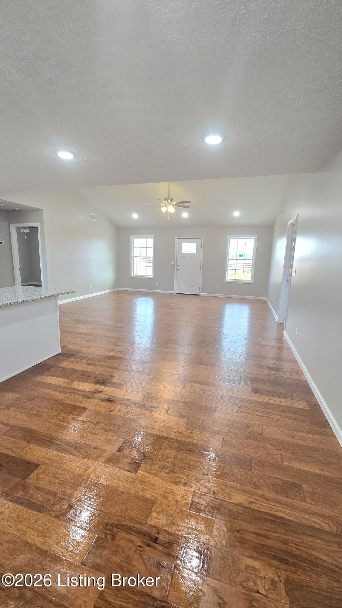 7050 Loretto Road Bardstown, KY 40004 - Photo 2 of 11 2