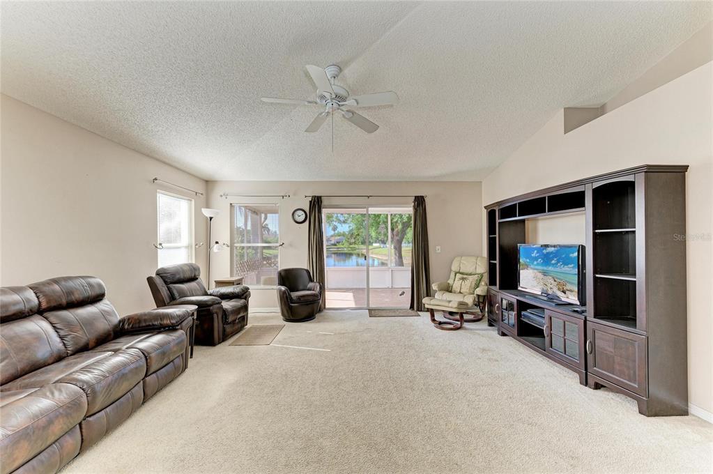 4642 Runabout Way Bradenton, FL 34203 - Photo 20 of 66