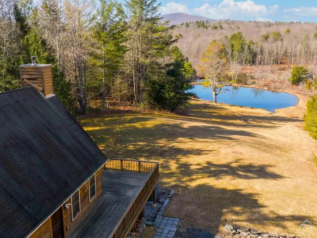 $690,000 | 73 Cross Road, Windham, NY 12496