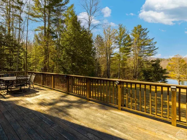 $690,000 | 73 Cross Road, Windham, NY 12496