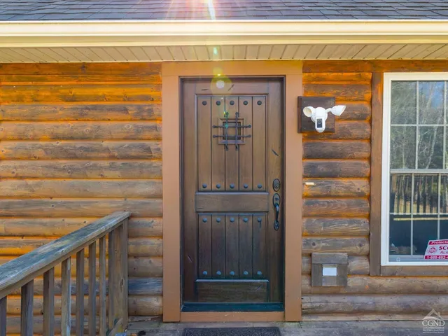 $690,000 | 73 Cross Road, Windham, NY 12496