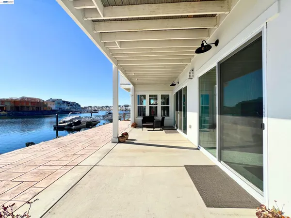$1,699,000 | 290 Waterside Place, Bethel Island, CA 94511
