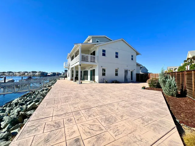 $1,749,000 | 290 Waterside Place, Bethel Island, CA 94511