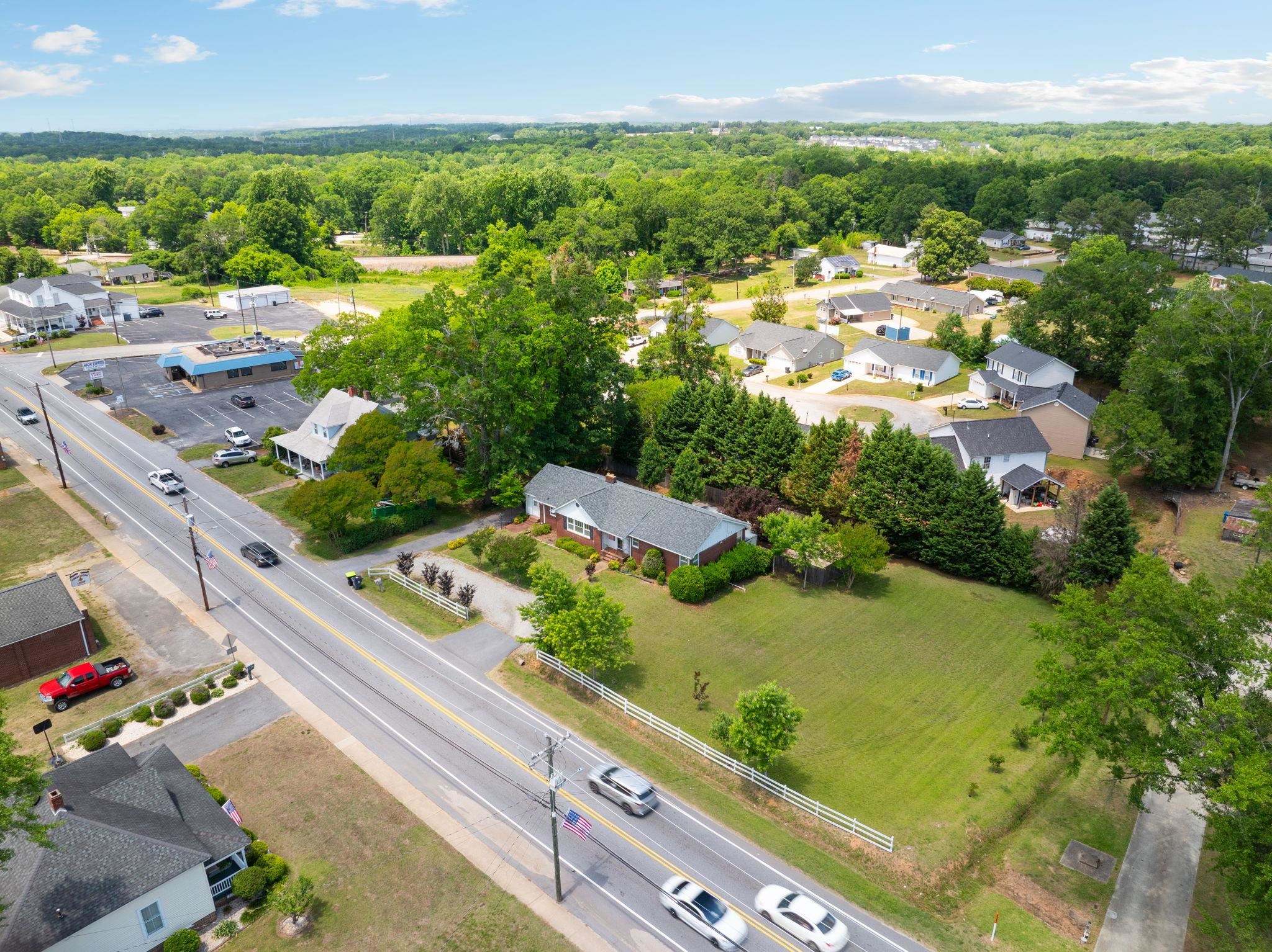 110 West Main Street Duncan, SC 29334 - Photo 36 of 44