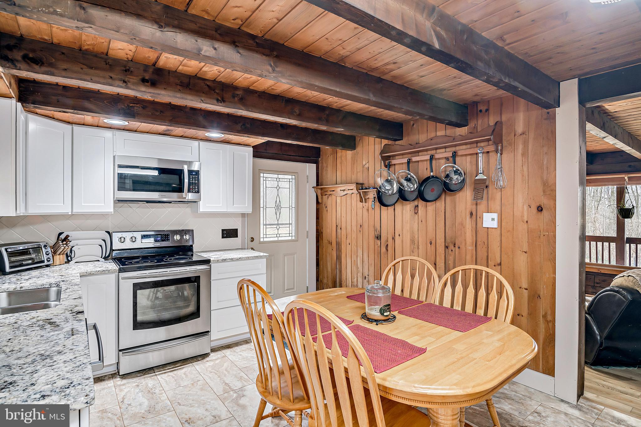 6041 Mountain Road Dover, PA 17315 - Photo 16 of 49