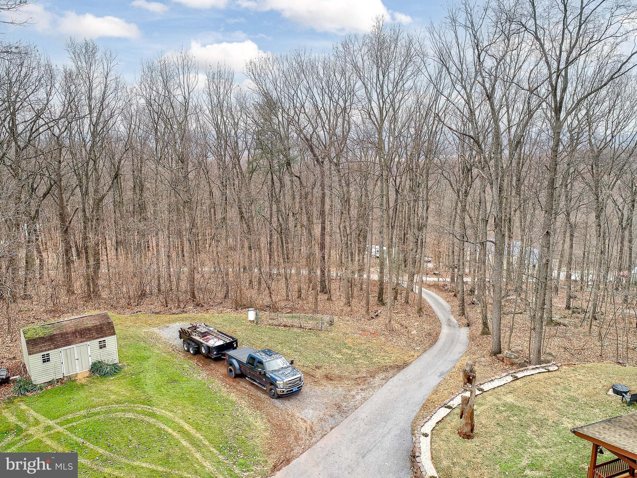 6041 Mountain Road Dover, PA 17315 - Photo 7 of 49
