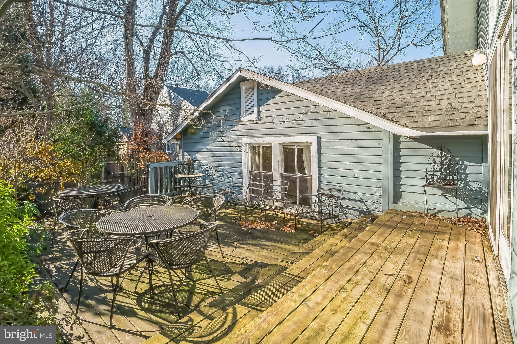 10210 Capitol View Avenue Silver Spring, MD 20910 - Photo 17 of 18