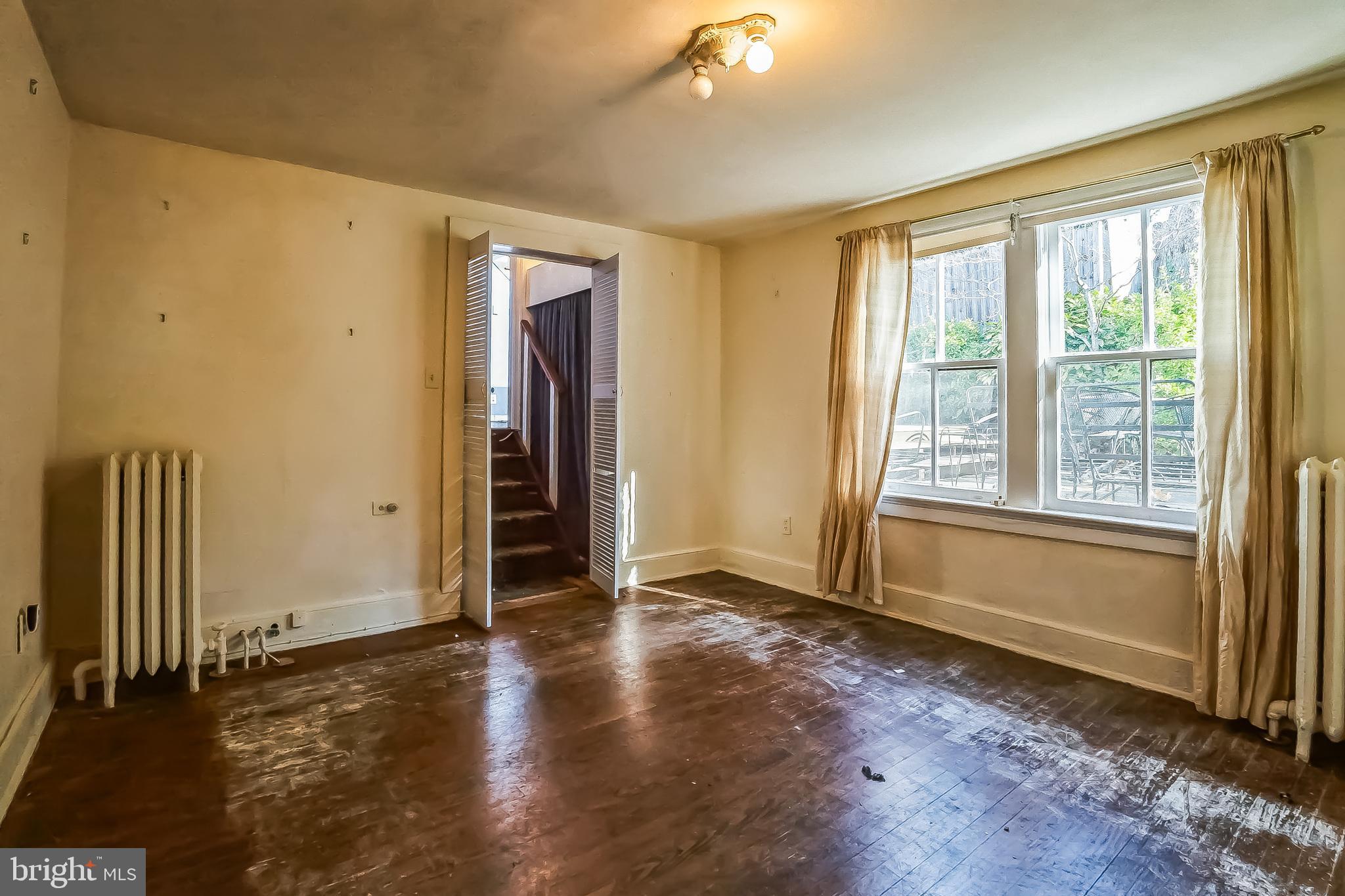 10210 Capitol View Avenue Silver Spring, MD 20910 - Photo 8 of 18