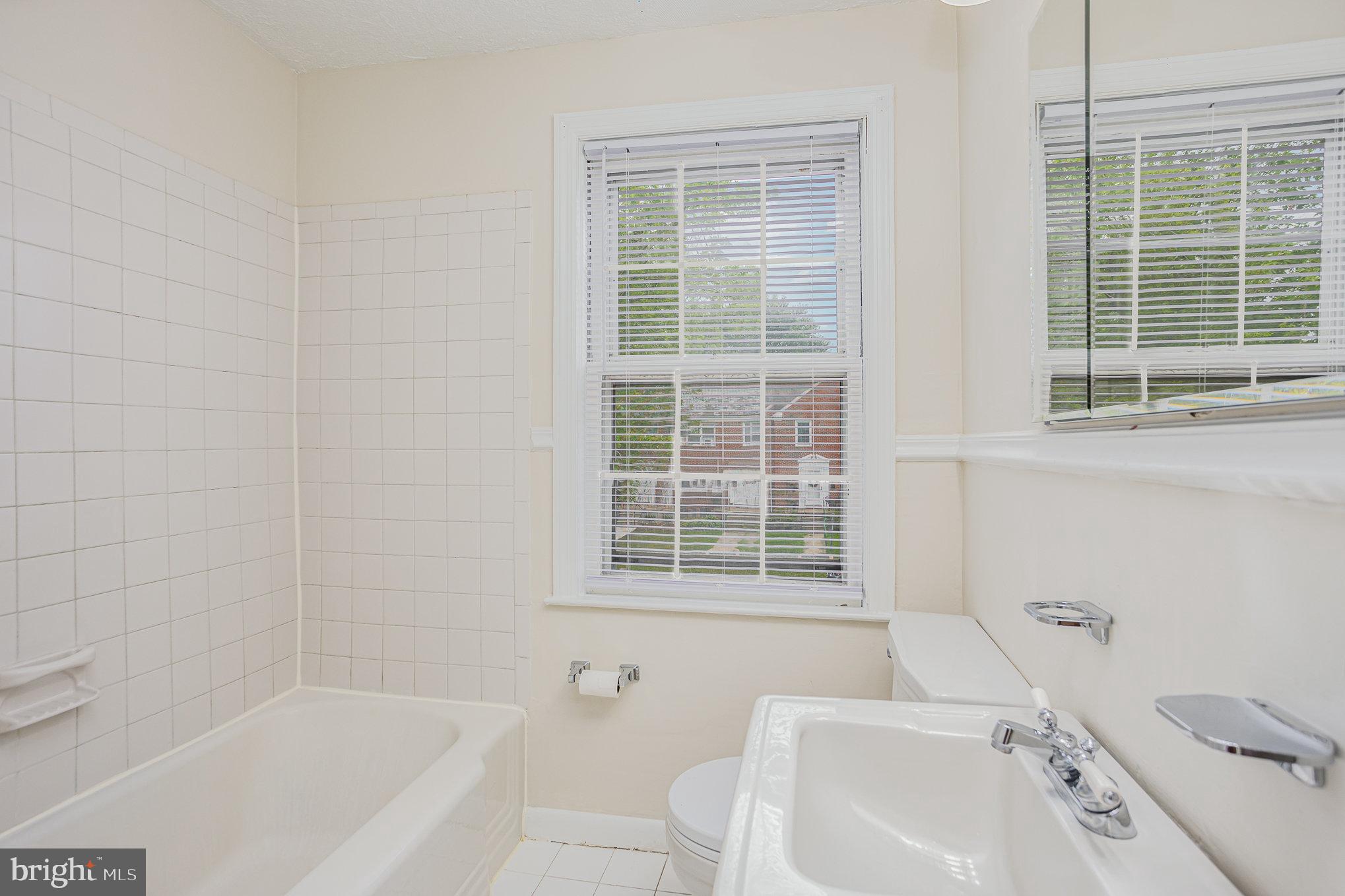1127 Harwall Road Gwynn Oak, MD 21207 - Photo 12 of 30