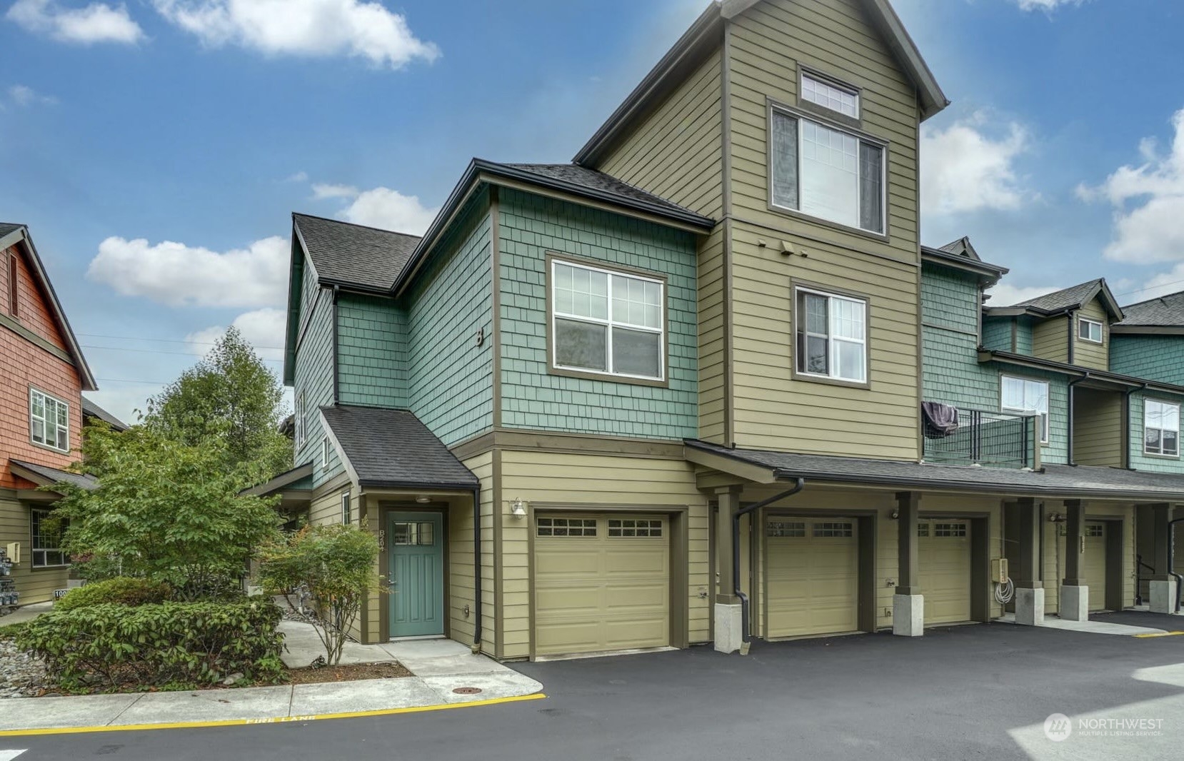 19102 20th Drive Southeast, Unit B201 Bothell, WA 98012 - Photo 1 of 20 Gallery Image 1