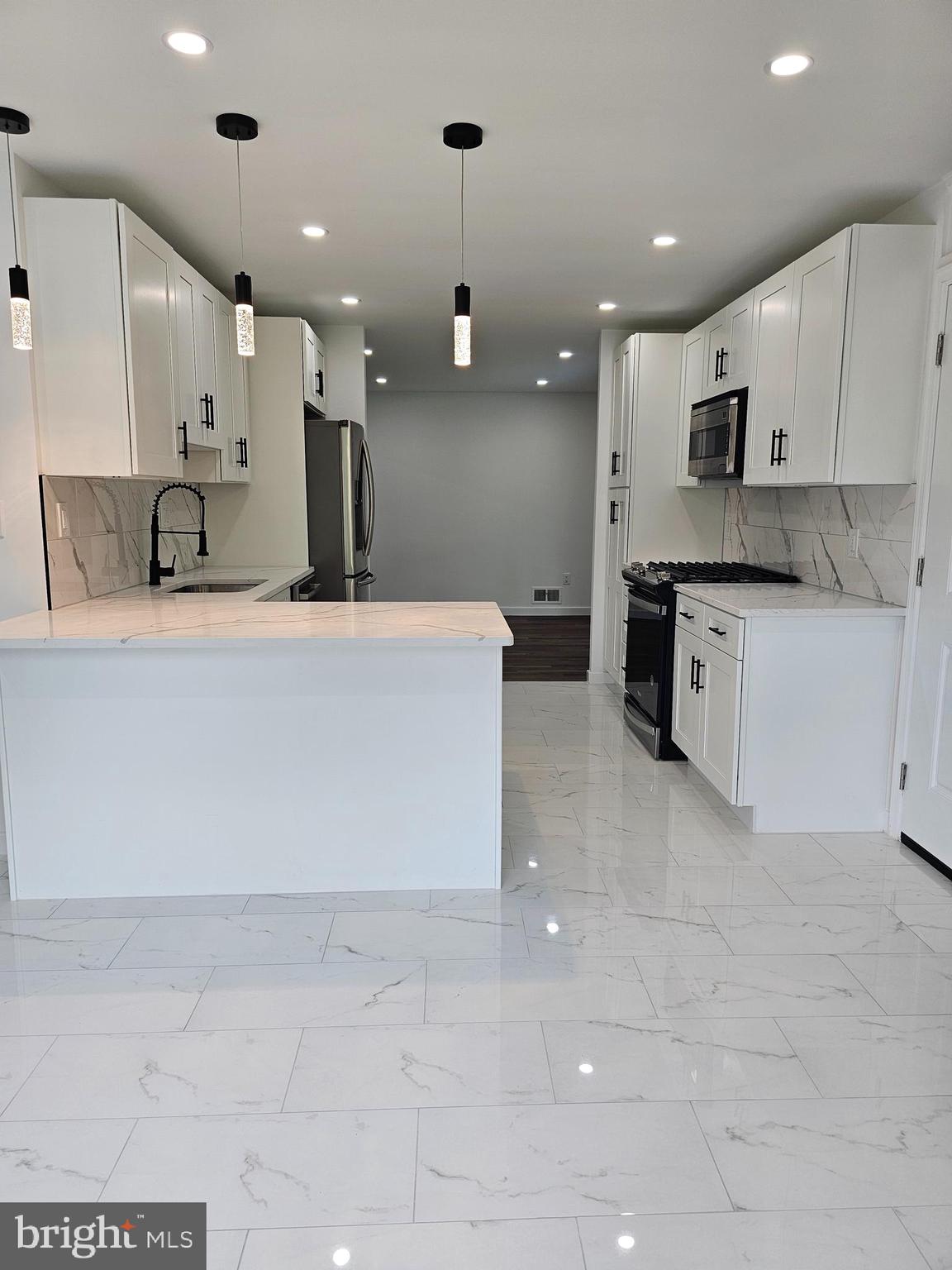 12913 Layhill Road Silver Spring, MD 20906 - Photo 11 of 49