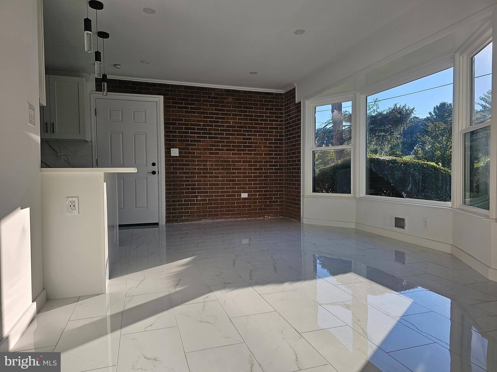 12913 Layhill Road Silver Spring, MD 20906 - Photo 41 of 49 Natural lit kitchen