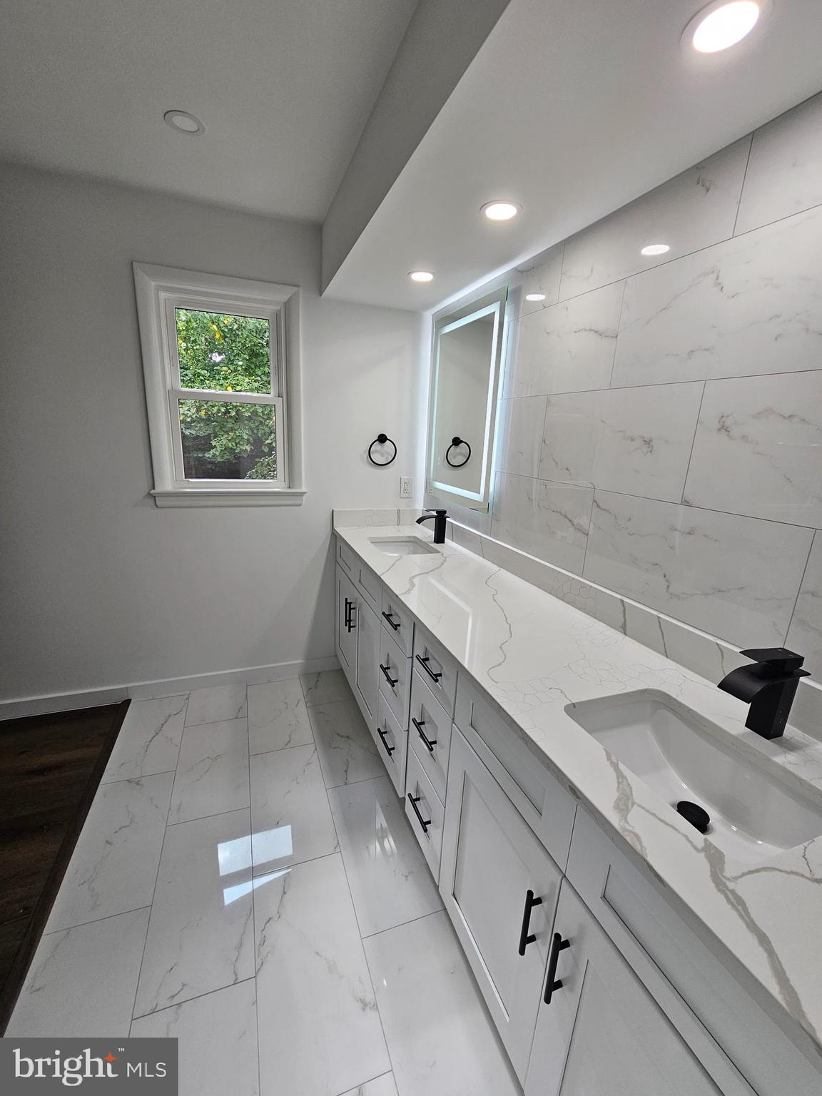 12913 Layhill Road Silver Spring, MD 20906 - Photo 8 of 49