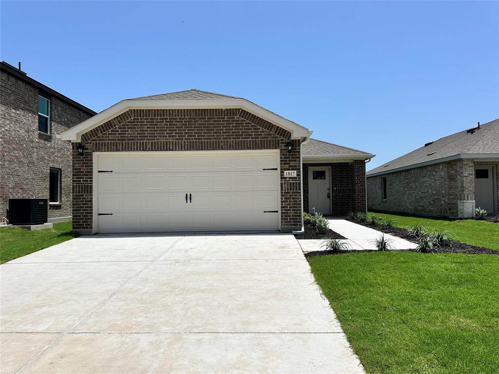 1817 Teton Drive Blue Ridge, TX 75424 - Photo 1 of 13
