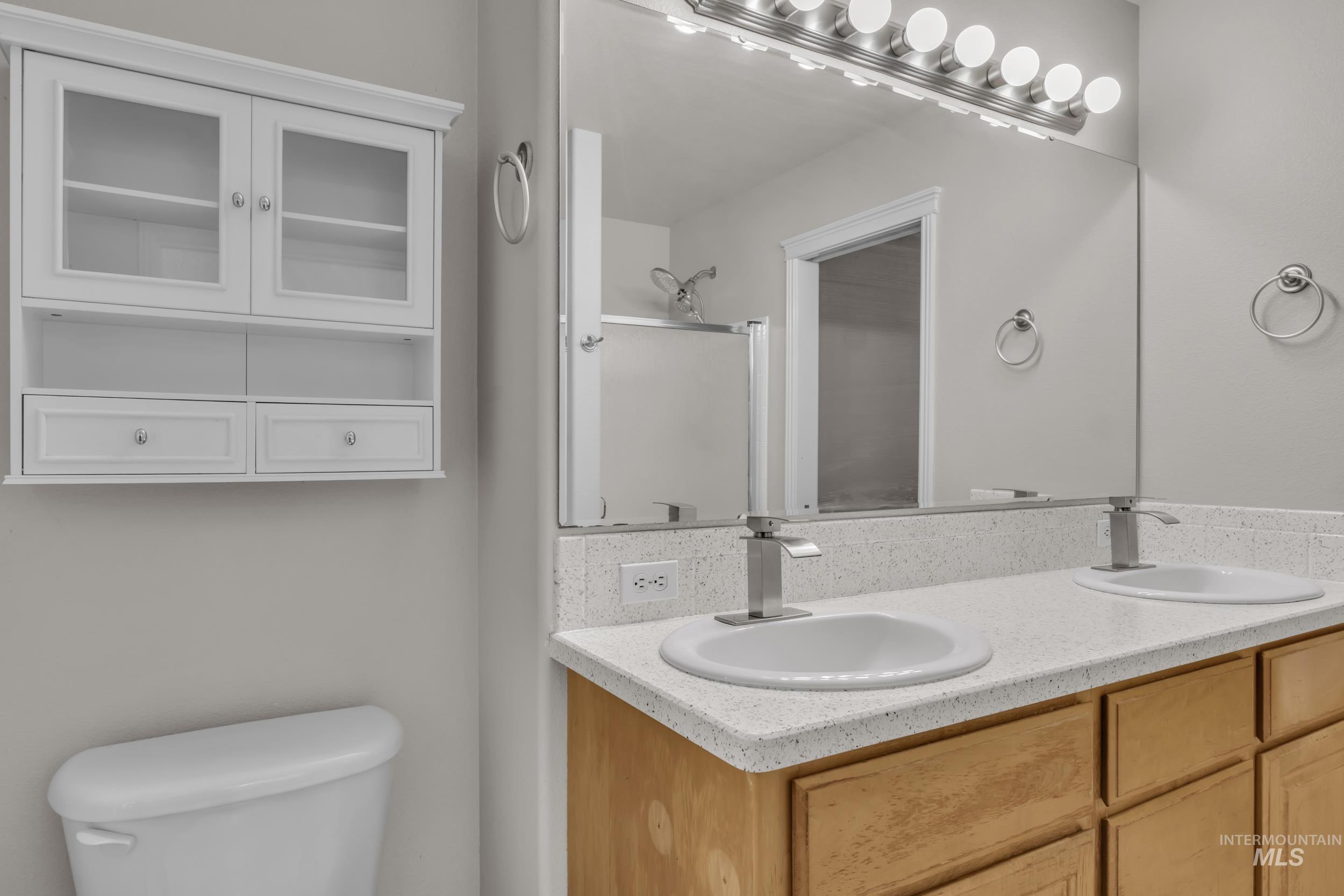 3886 North Price Way Meridian, ID 83646 - Photo 28 of 43