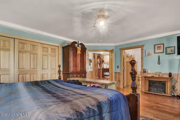 $1,200,000 | 300 Old Bull River Road, Noxon, MT 59853
