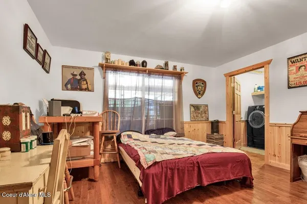 $1,200,000 | 300 Old Bull River Road, Noxon, MT 59853