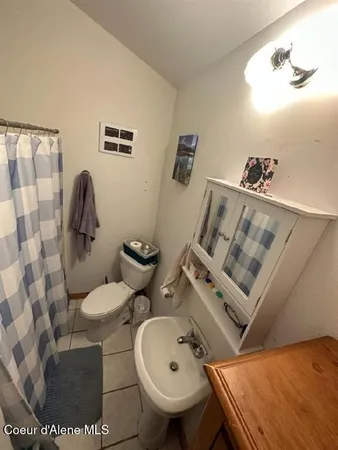 $1,200,000 | 300 Old Bull River Road, Noxon, MT 59853