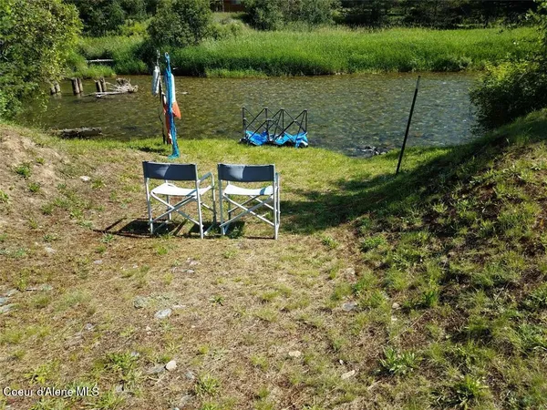 $1,200,000 | 300 Old Bull River Road, Noxon, MT 59853