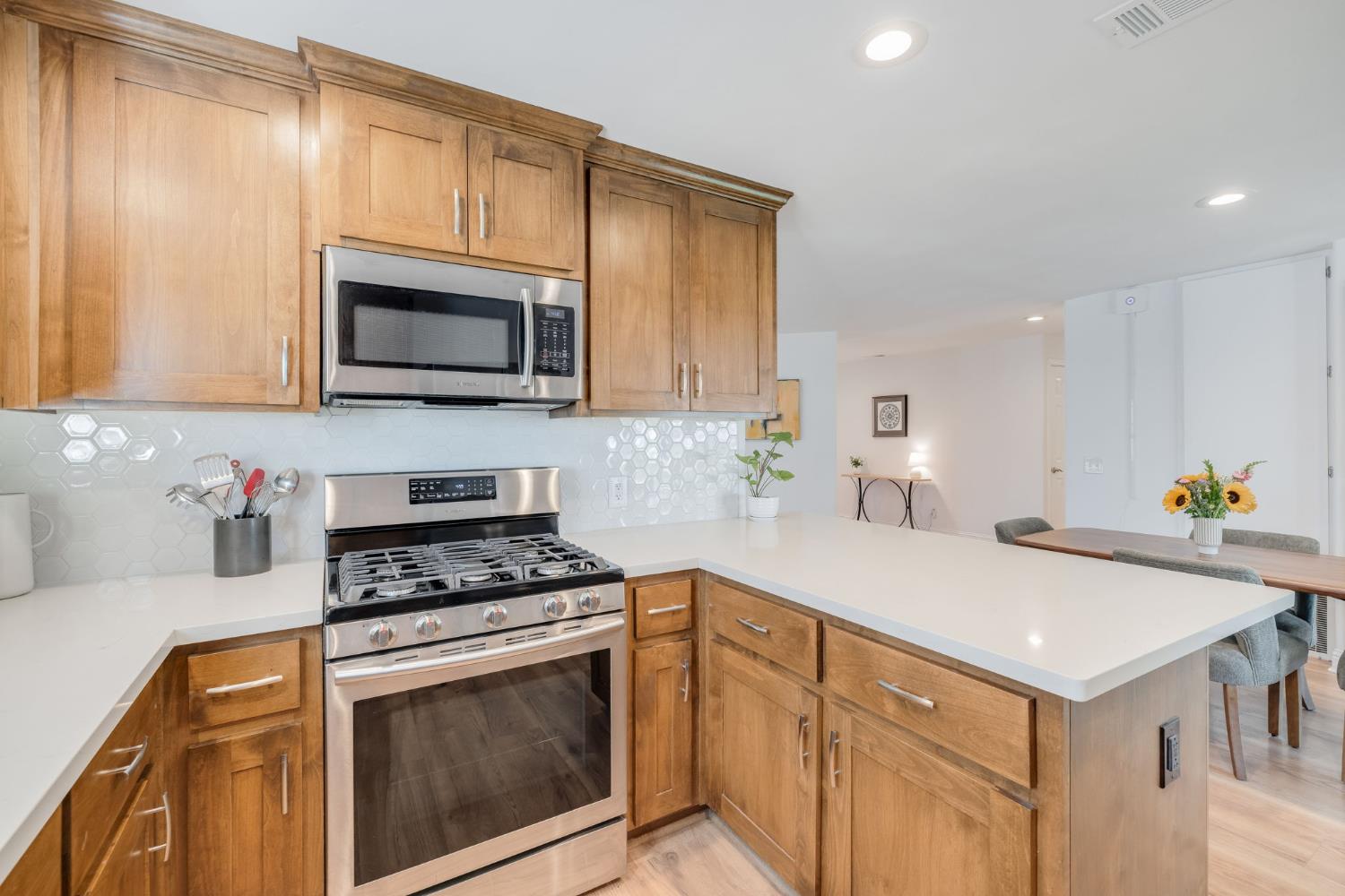 5573 Butano Way Rocklin, CA 95677 - Photo 15 of 56