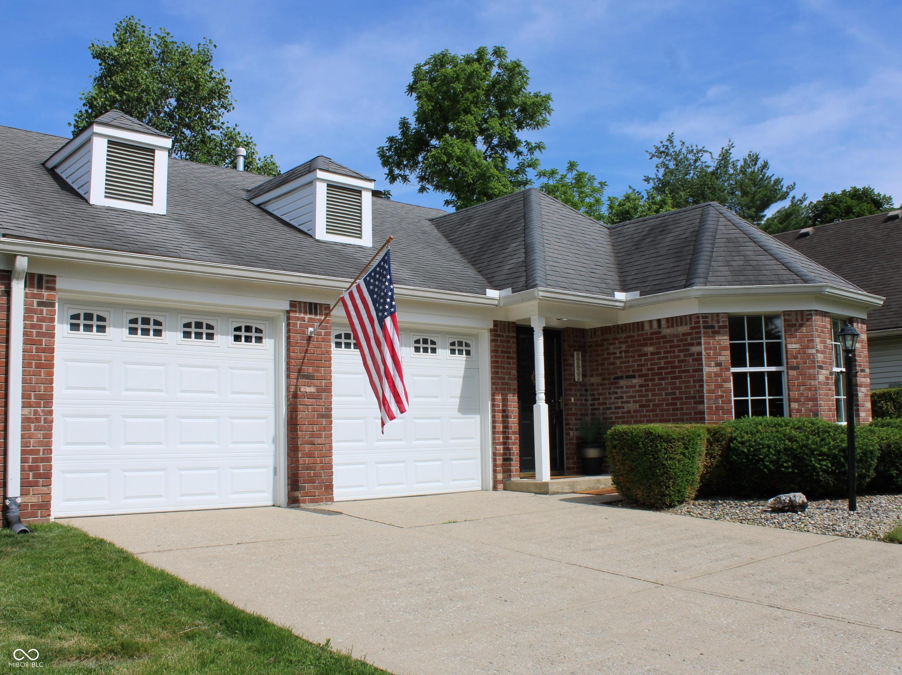 9652 Pine Ridge E Drive Fishers, IN 46038 - Photo 2 of 22