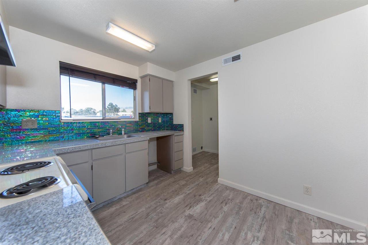 1418 East 9th Street, Unit 6 Reno, NV 89512 - Photo 8 of 19 Photo 8