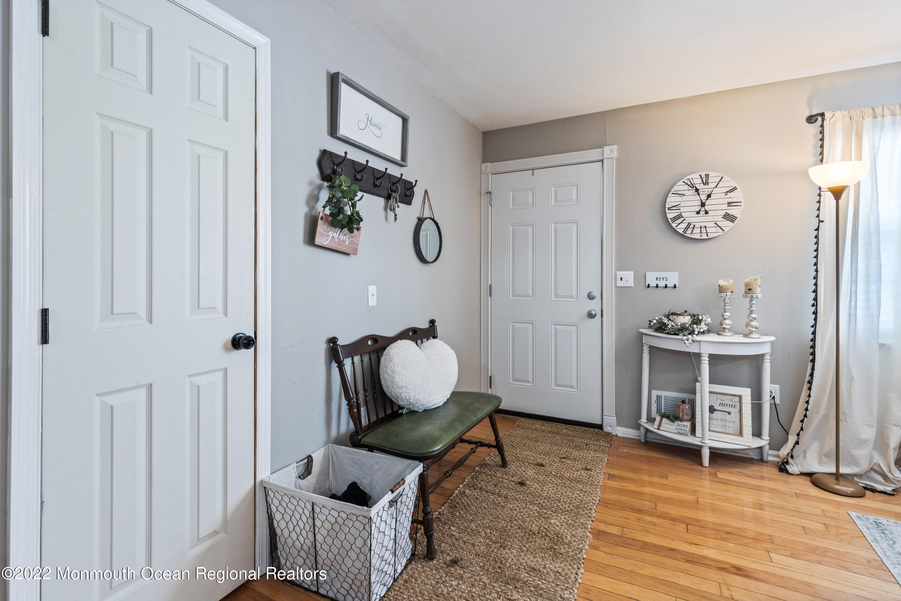37 Bennetts Mills Road Jackson, NJ 08527 - Photo 6 of 34 008_07living_room