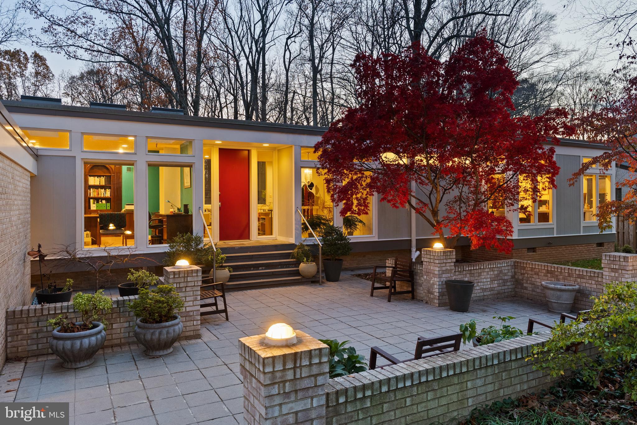 6904 Carmichael Avenue Bethesda, MD 20817 - Photo 6 of 16 a view of outdoor space yard and patio