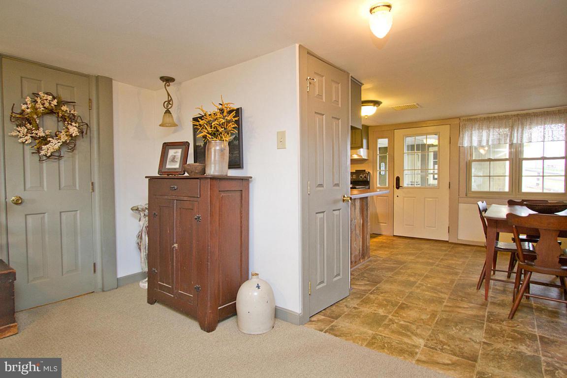 817 Disston View Drive Lititz, PA 17543 - Photo 15 of 47