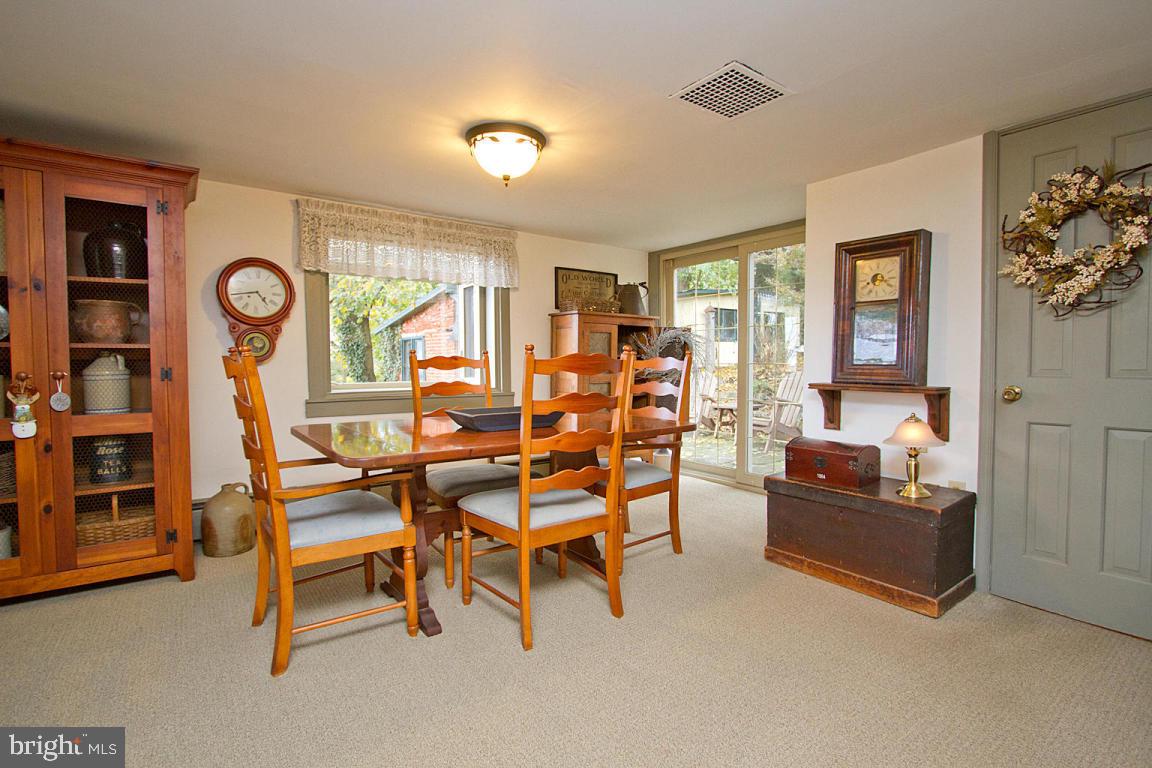 817 Disston View Drive Lititz, PA 17543 - Photo 16 of 47