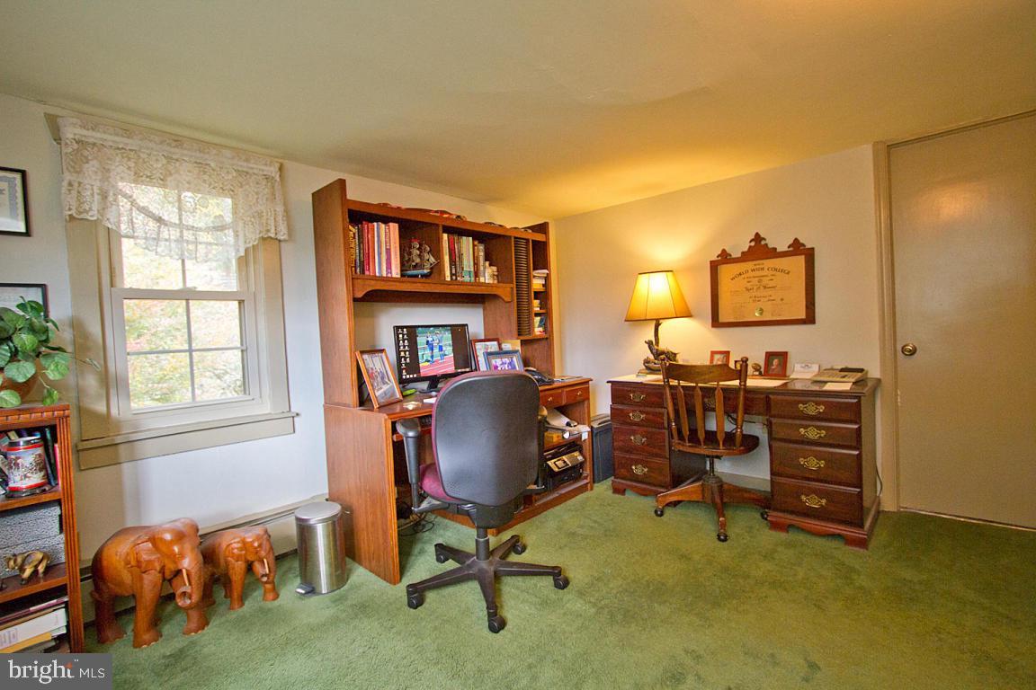 817 Disston View Drive Lititz, PA 17543 - Photo 28 of 47