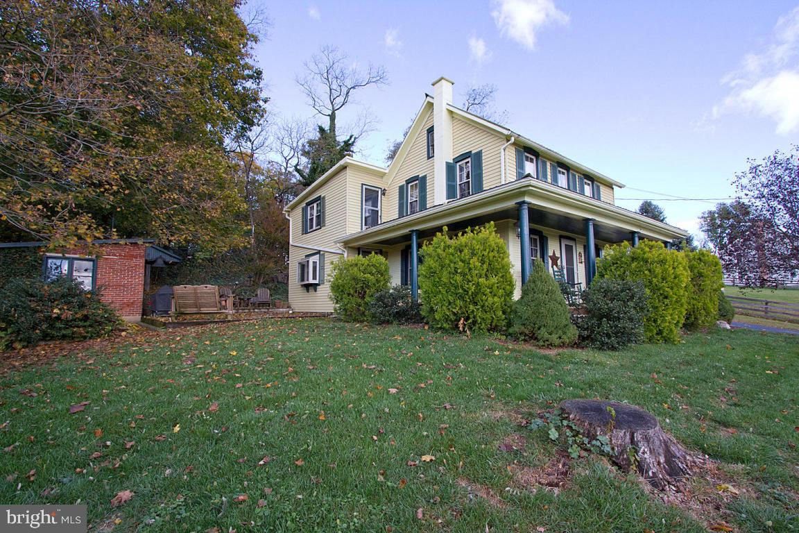 817 Disston View Drive Lititz, PA 17543 - Photo 39 of 47